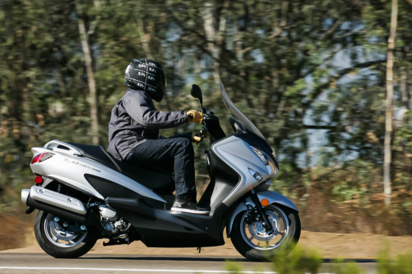 PGO TIGRA 200 胖虎200 VS SUZUKI BURGMAN 200 AN200